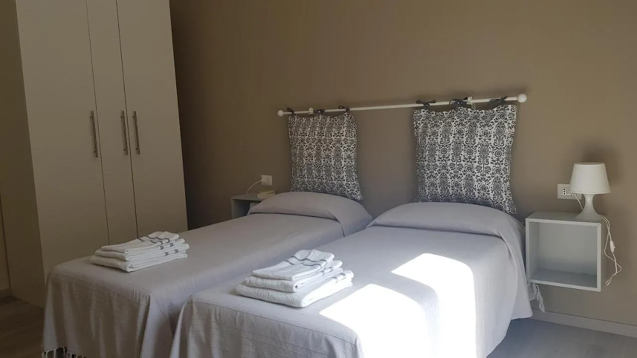 Nocleg ze śniadaniem Bed and Breakfast Stanza Privata La Conquilla Alghero